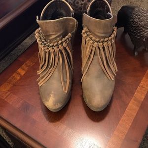 Sbicca fringe platform/wedge booties